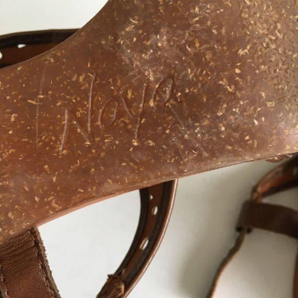 Naya Cutout Brown Leather Singleback Heeled Sandal Peep Toe Womens - Picture 7 of 8